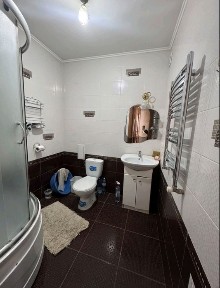 2к новобудова вул. Пулюя