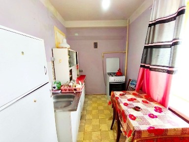 Без комісії для покупця продається 3к квартира по вул. Дмитрівська 96-