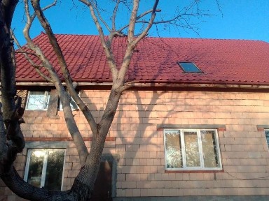 Терміно! Продам будинок з усіма зручностями.