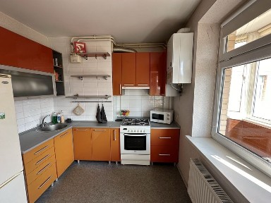 Продаж 2-кімнатної квартири в центрі міста