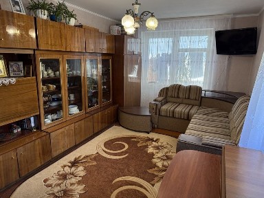 Продаю хорошу 2х кімнатну квартиру