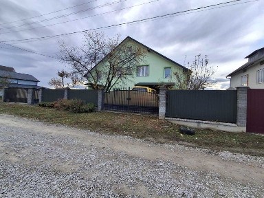 Продаж будинок, особняк, 278 кв. 10 сот, сон. панелі, гараж, Хриплин
