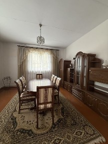 Будинок м. Надвірна