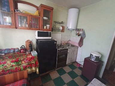 2к. квартира в центрі міста. Р-н Глінки.