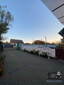 Продається укомплектований будинок готовий до проживання.