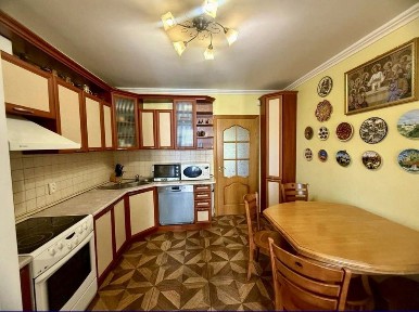 Київська область, Київ, Деснянський