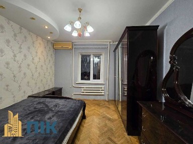 Без%! Зняти квартиру 3к біля метро, вул. Миколи Ушакова, 16