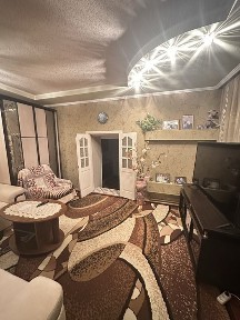 Продам будинок в м. Лозова!