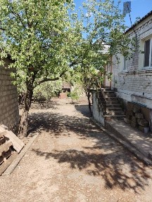 Продам дом в Изюме.