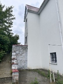 Продаж будинку за містом