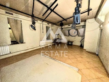 Продаж приміщення Обсерваторна 8, Львівська площа, Січових, Золоті