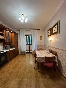 Здам 3-кімнатну квартиру пр. Шевченка (Клубный будинок)