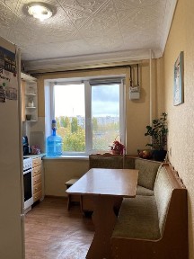 Простора 2 кімнатна квартира | вул. Героїв України