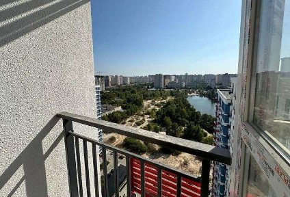 Киев, Канальная ул., 8Б