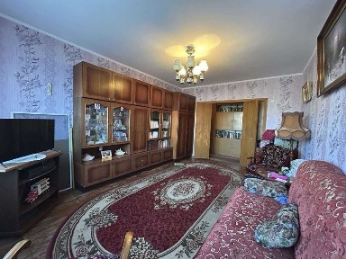 Продам 3-ёх комнатную квартиру на Оболони, ул. Тимошенко, 3.