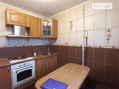 проспект Володимира Івасюка, мікрорайон Оболонь, район Оболонський, Київ, метро Оболонь, просп. Володимира Івасюка 9А • ID 33652994