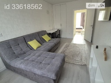 Довготривала оренда 2к квартири на вул. Соборна (Леніна) 24/14 • ID 33618562