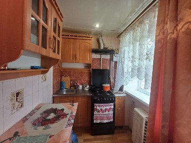 Сдам 3ком. квартиру в Приднепровске на длительный срок