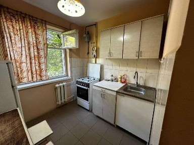 Оренда 2кімн. квартири на вул. Медової Печери