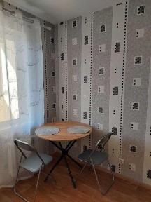 Здається в оренду 1-кімнатна квартира, вул. Максимовича, 7