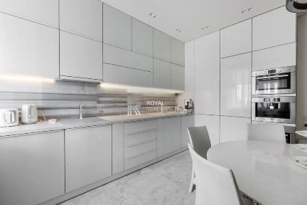 Оренда квартири Київ 3к 107м2 ЖК <a href='/newbuilding/621/view/zk-prestiz-holl'>Престиж Холл</a> Печерський Автономний