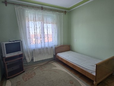 Сдам в аренду 3х кімнату квартиру, поблизу термальних басейнів