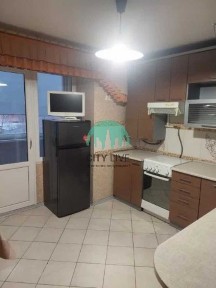 Здається 2-кімнатна квартира на Незалежності (51)