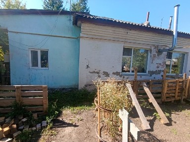 Півбудинку по вул. Метерологічна