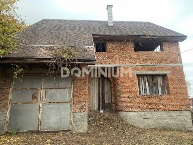 Продаж будинку в підніжжі Чорної Гори у Виноградові