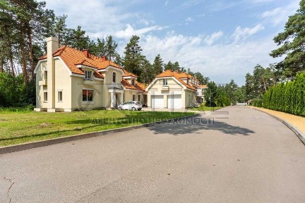 Продаж будинку, Козин, Конча-Заспа