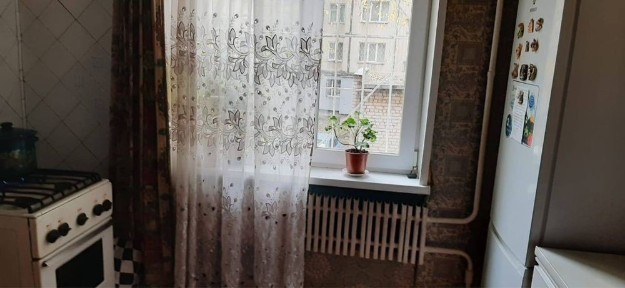 Продам двокімнатну квартиру