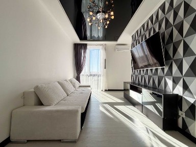 Новобудова в центрі Стрия, 2 кімнатна, 64 м², авторський ремонт