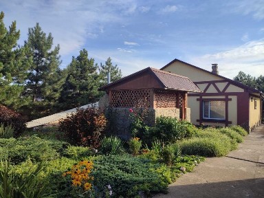 Продам дом 114 кв. м, село Беленькое в Испанском стиле среди сосен туй