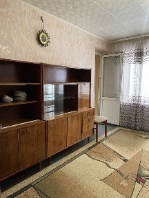 Продається 2-х кімнатна квартира, район Караван