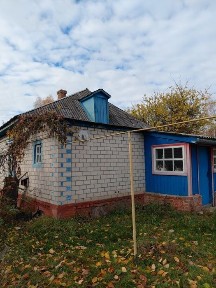 Продаж будинку в с. Халявин