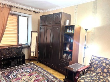 2-кімнатна, метро Деміївська, вул. Велика Китаївська