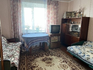 Ексклюзив. Продам 3х кімнатну квартиру з своїм опаленням в Узині