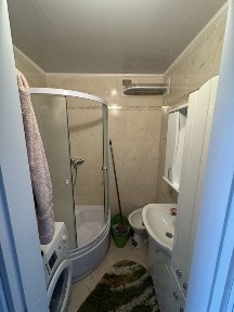 здається трикімнатна квартира