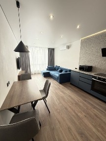 Київ, Дарницький, вулиця Ревуцького 40б