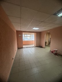 Продається або здається приміщення