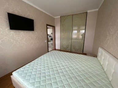 Оренда однокімнатної квартири. Адреса Недецеї 42