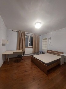 Продам 2 поверховий будинок