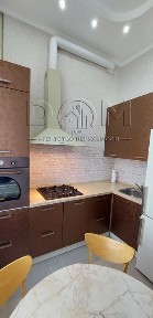 Продаж. 2-кімнт. Михайлівська, 22-Б. Майдан незалежності. Без %