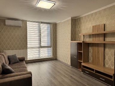 Здається 1к новобудова ТЦ «Майдан»