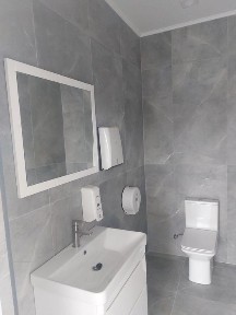 Здається приміщення