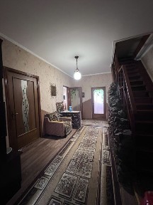 Продам власний будинок, готовий до життя, з меблями.