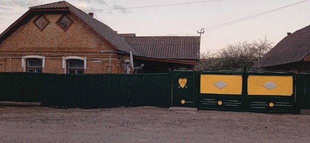 Продається приватний будинок з газом від власника!
