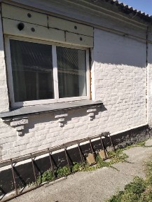 ТЕРМІНОВИЙ продаж частини цегляного будинку в с. Трушки