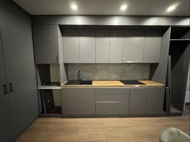 Продам 3 комн. квартиру, новый дом, жк Дмитриевский. ул. Жаботинского.