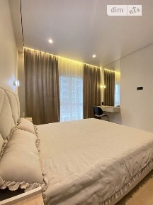 Довготривала оренда 2к квартири на бул. Кучеревського 1 • ID 33671364